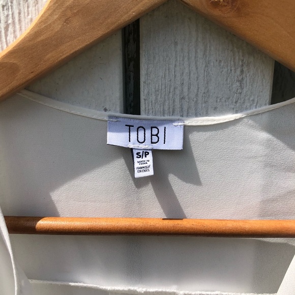 Tobi White Chiffon Top - Picture 3 of 5